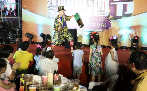 魔術氣球秀-李斌