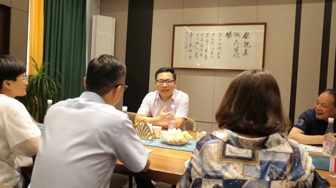 就企業文化、員工福利展開交流指導工作