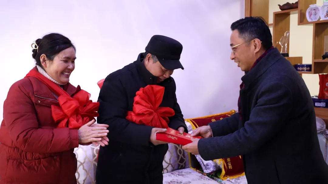 杭州裝修公司銘品優秀員工家訪
