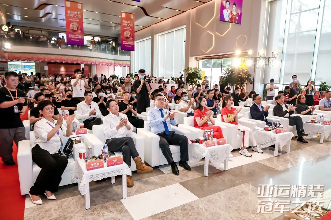 舞姿優雅  象征藝術美學